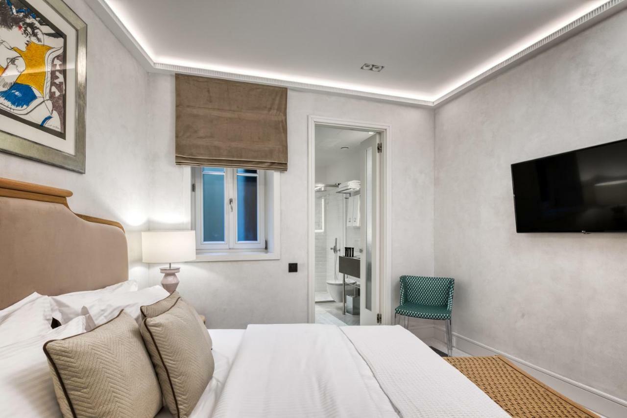 Hotel Athenian Foss 3*