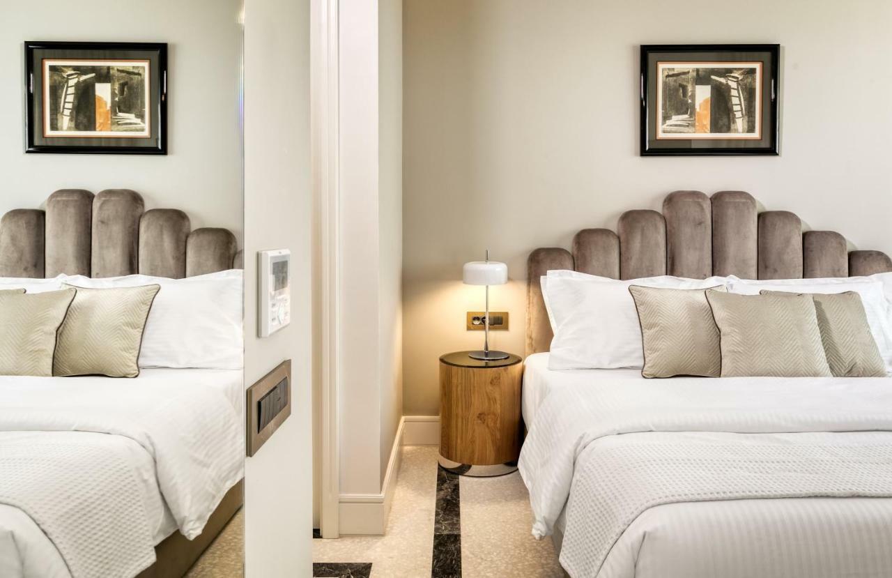 Athenian Foss Hotel